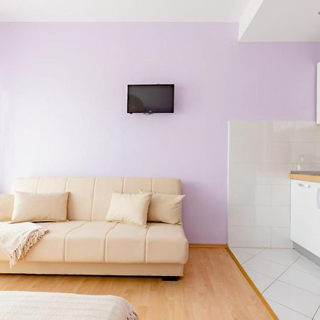 Apartments Mara Kaštela Eksteriør bilde