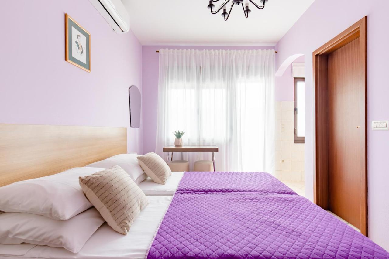 Apartments Mara Kaštela Eksteriør bilde
